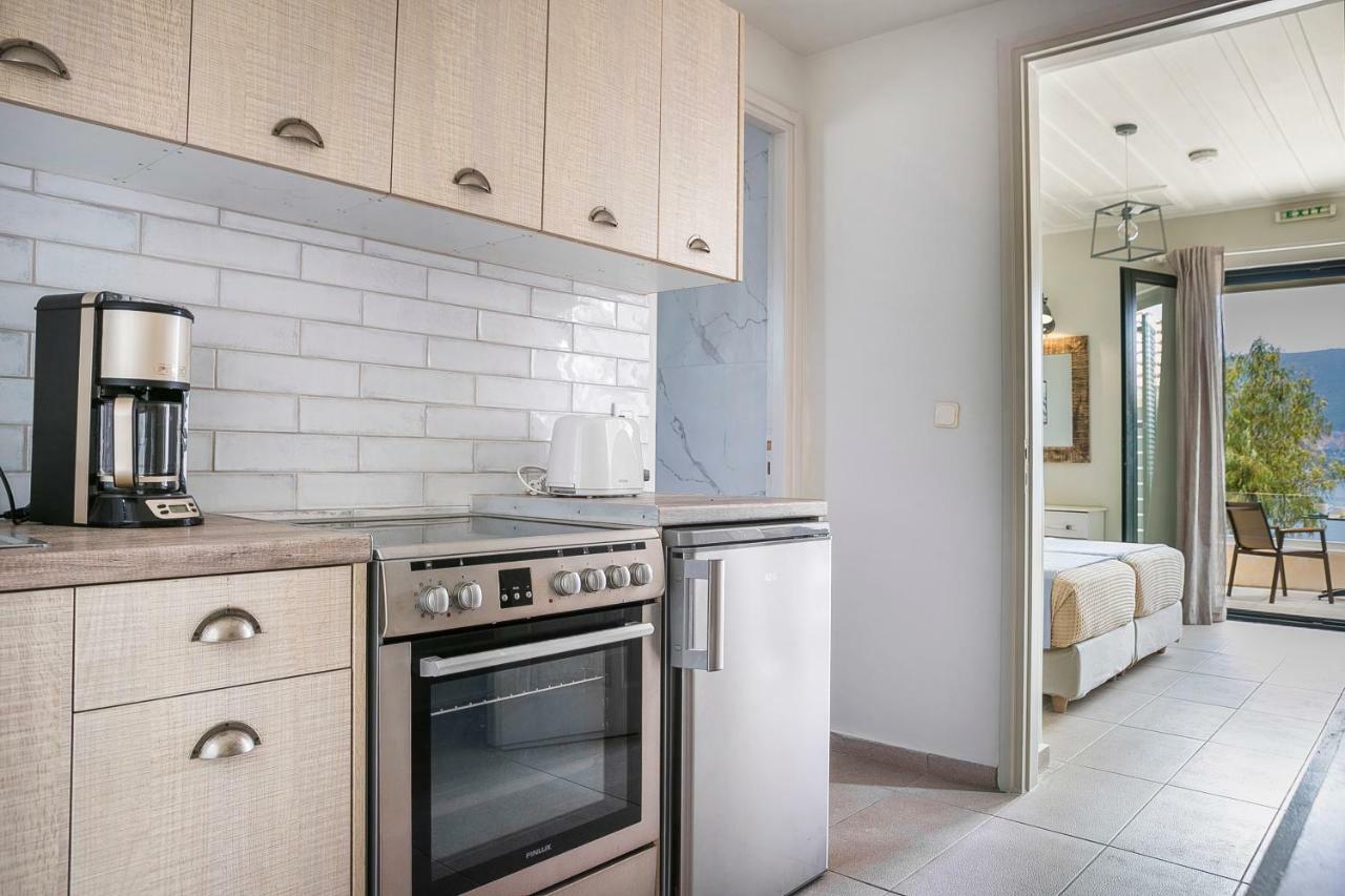 Martini Waterfront Suites Fiszkárdo Kültér fotó